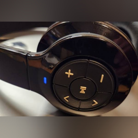 HMDX HX-HP420 Jam Transit Bluetooth Headphones with Microphone - Picture 2 of 5